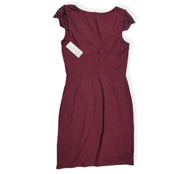 Decree Burgundy Dress with lace sleeves Small - Picture 2 of 3